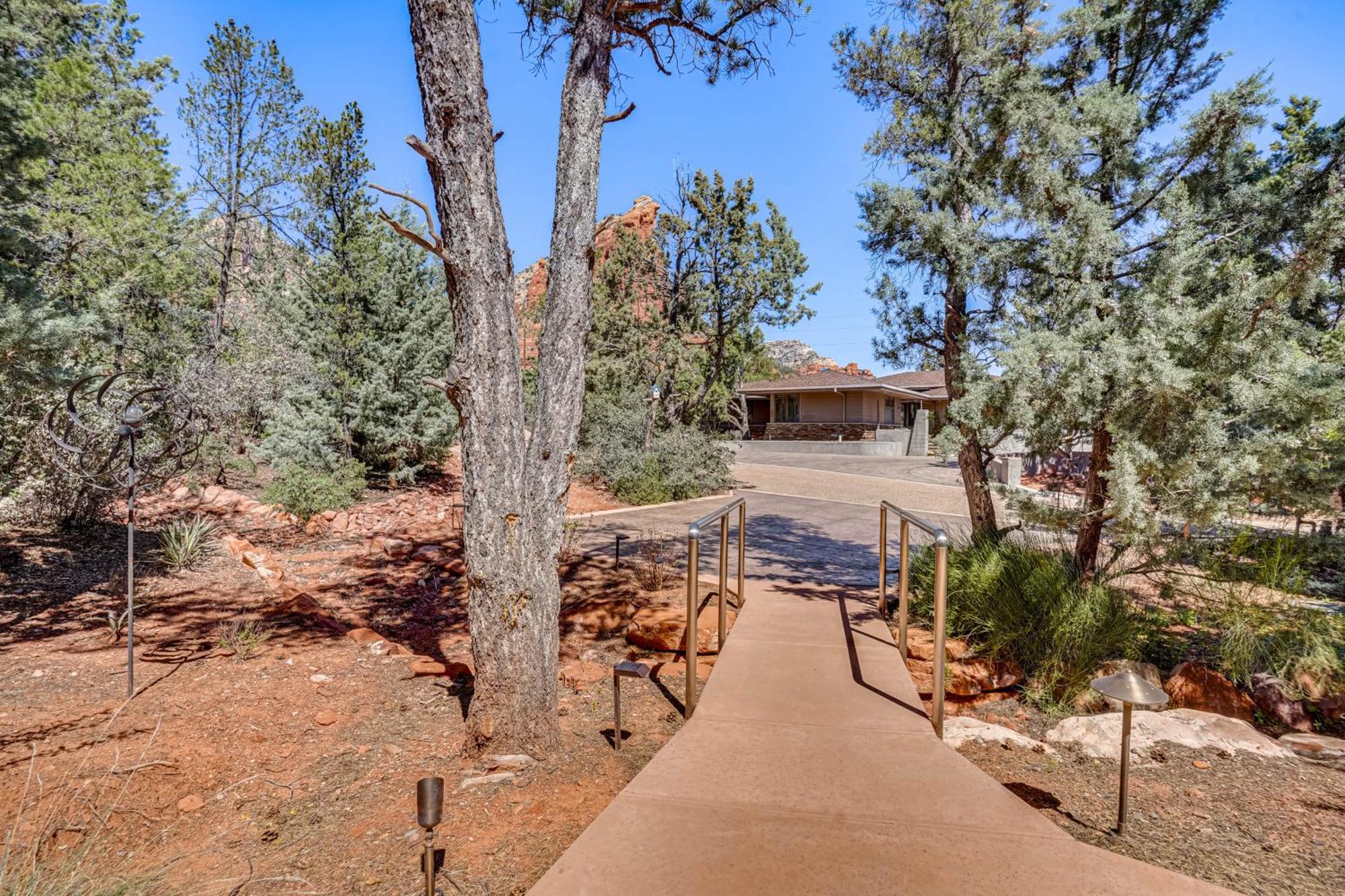 Sedona Couples Retreat With Patio Walk To Trails! Apartment Luaran gambar
