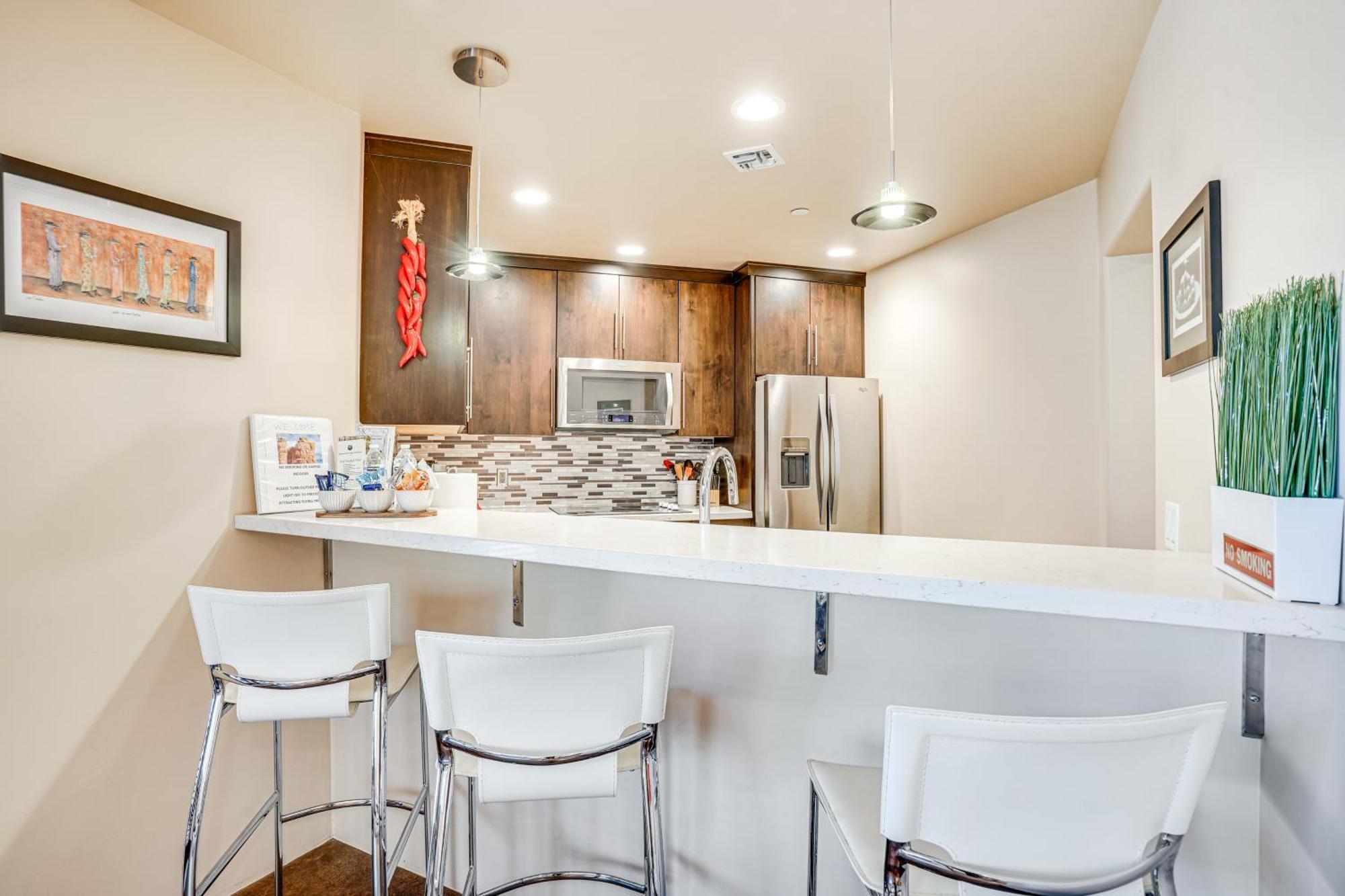 Sedona Couples Retreat With Patio Walk To Trails! Apartment Luaran gambar