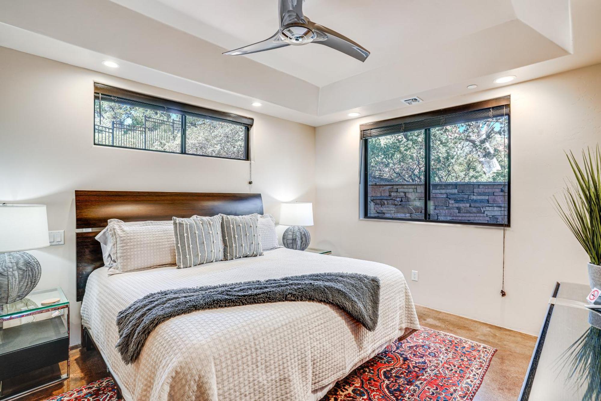 Sedona Couples Retreat With Patio Walk To Trails! Apartment Luaran gambar